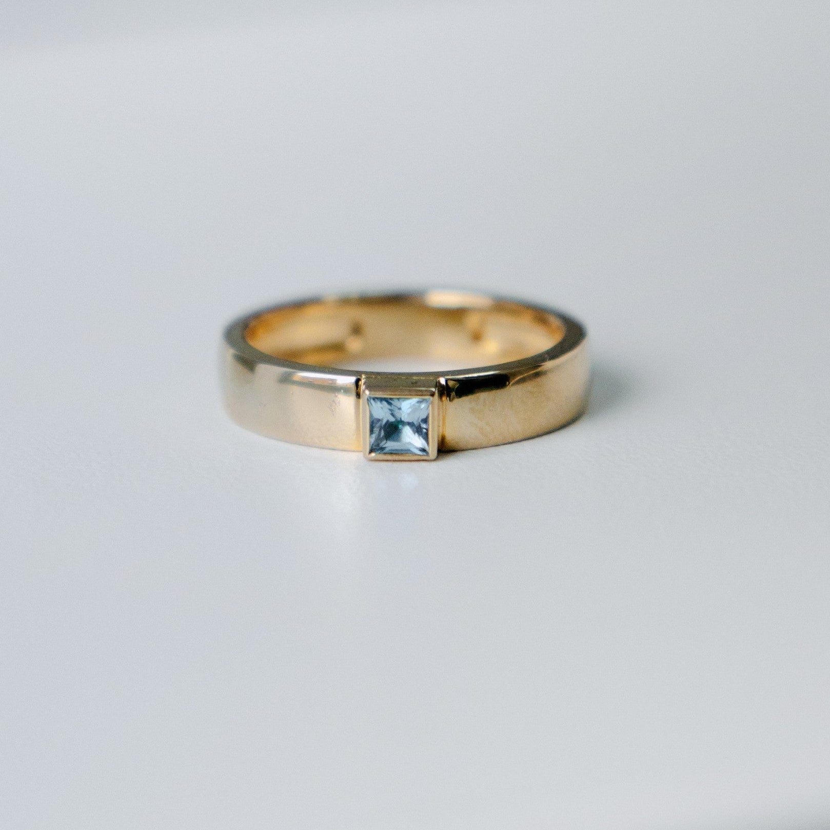 Bague Rosa (Topaze bleue)