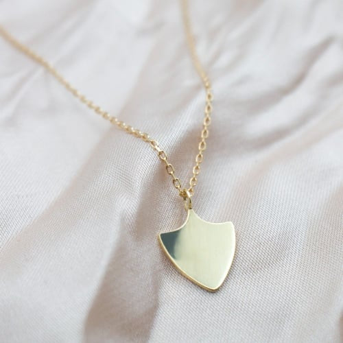Collier bouclier