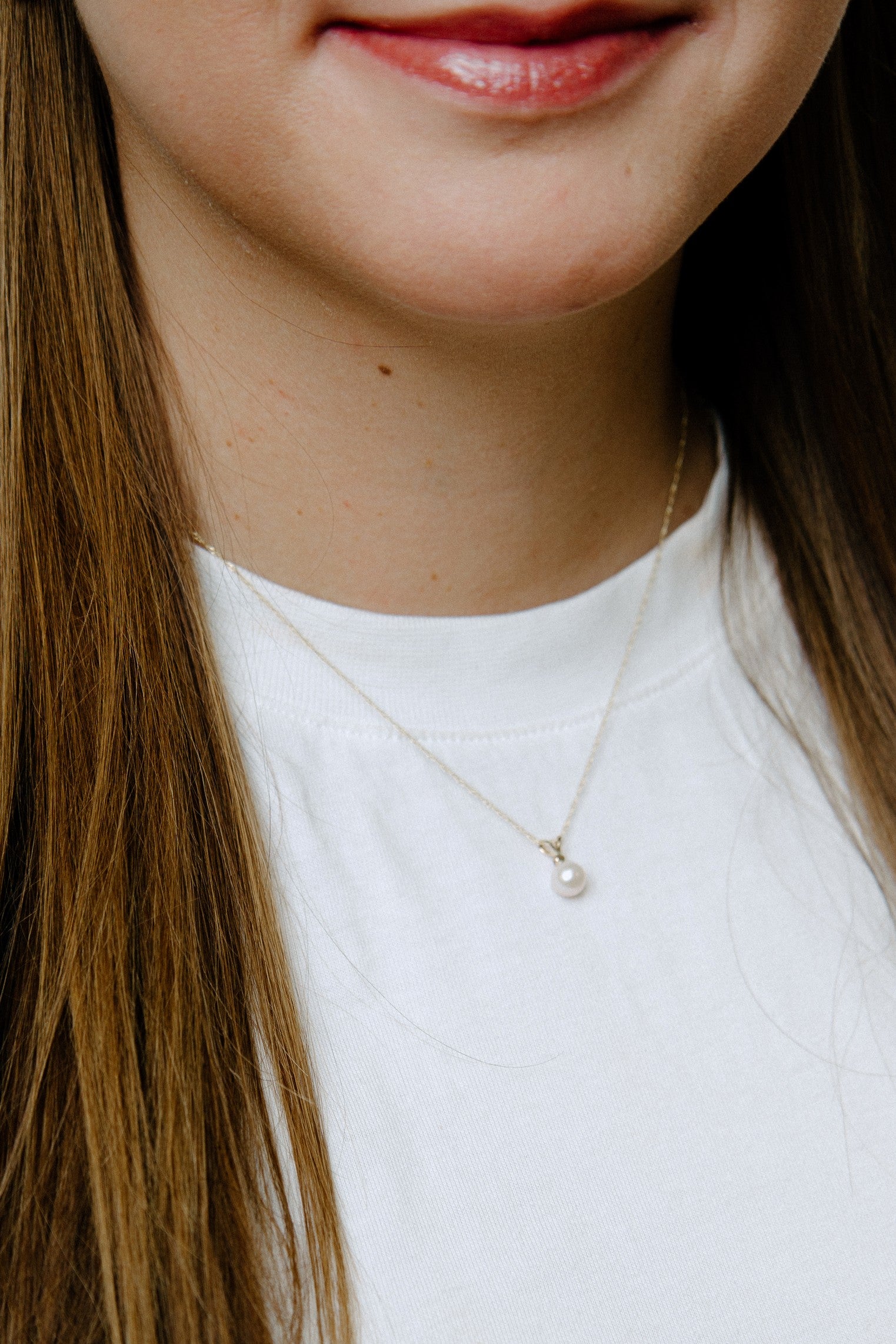 Chaîne délicate avec pendentif perle d'eau douce (or jaune)