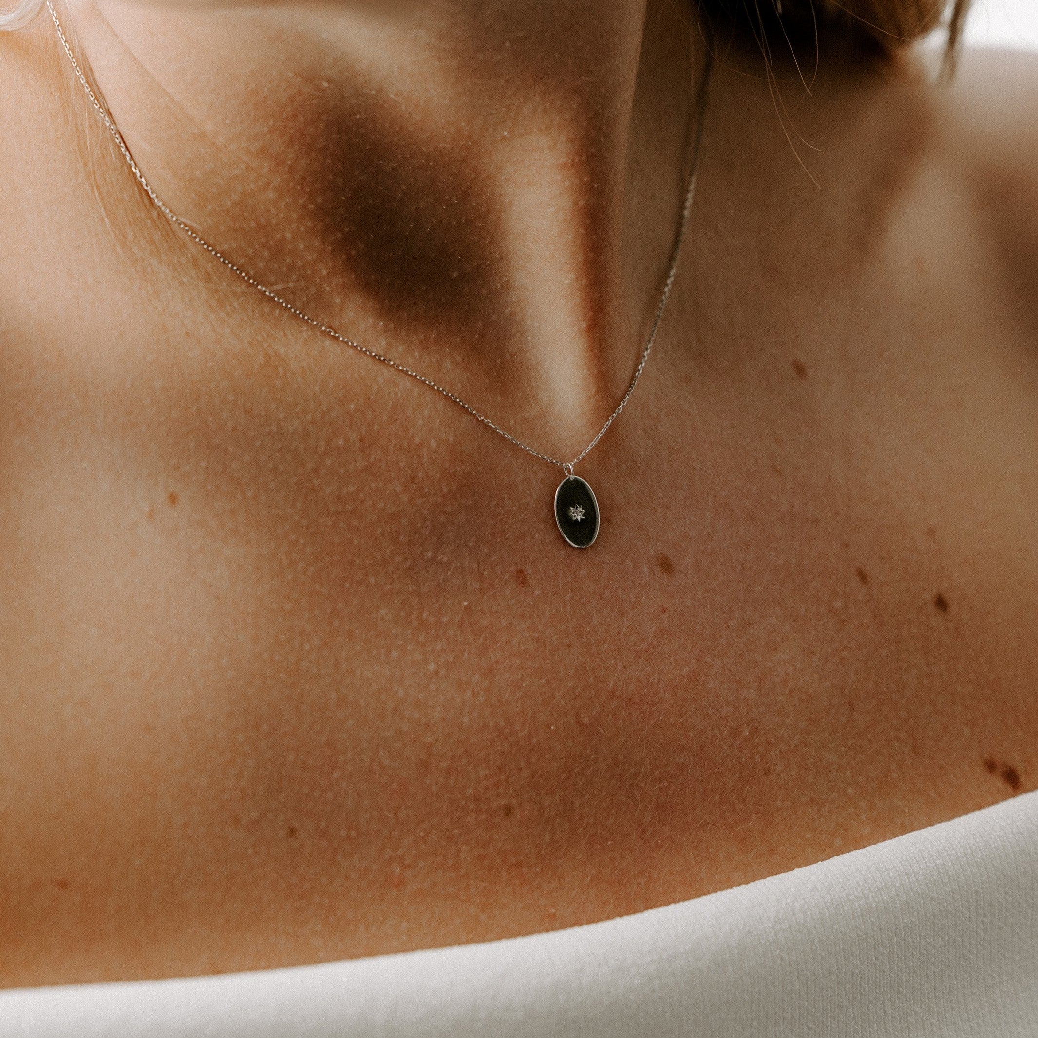 Collier étoile du nord - or blanc