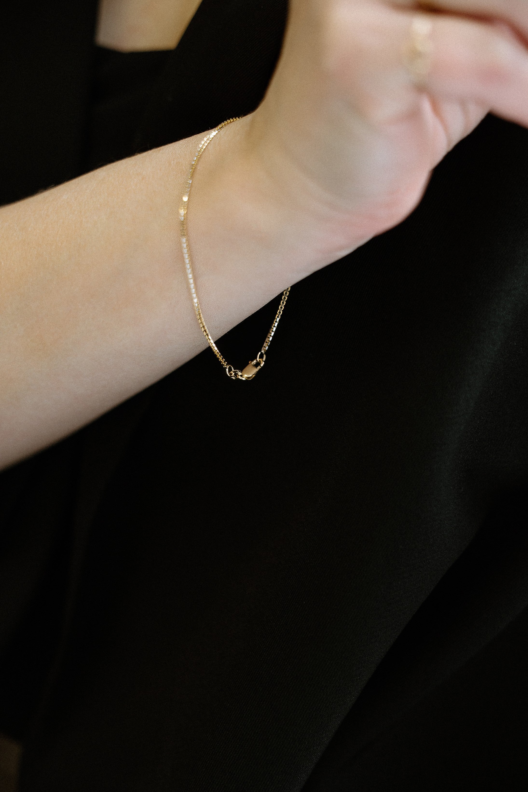 Bracelet minimaliste mailles vénitiennes 2 tons