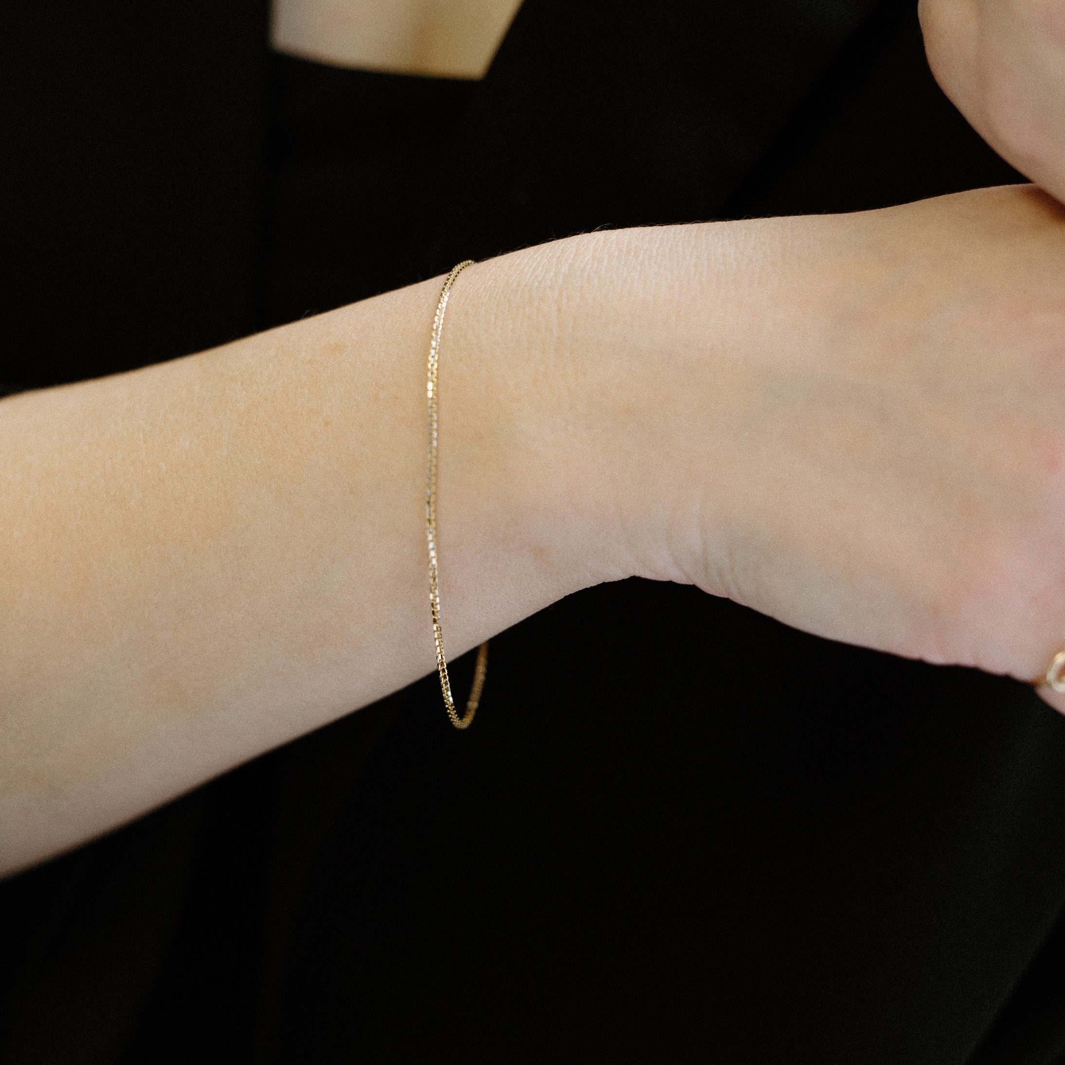 Bracelet minimaliste mailles vénitiennes 2 tons