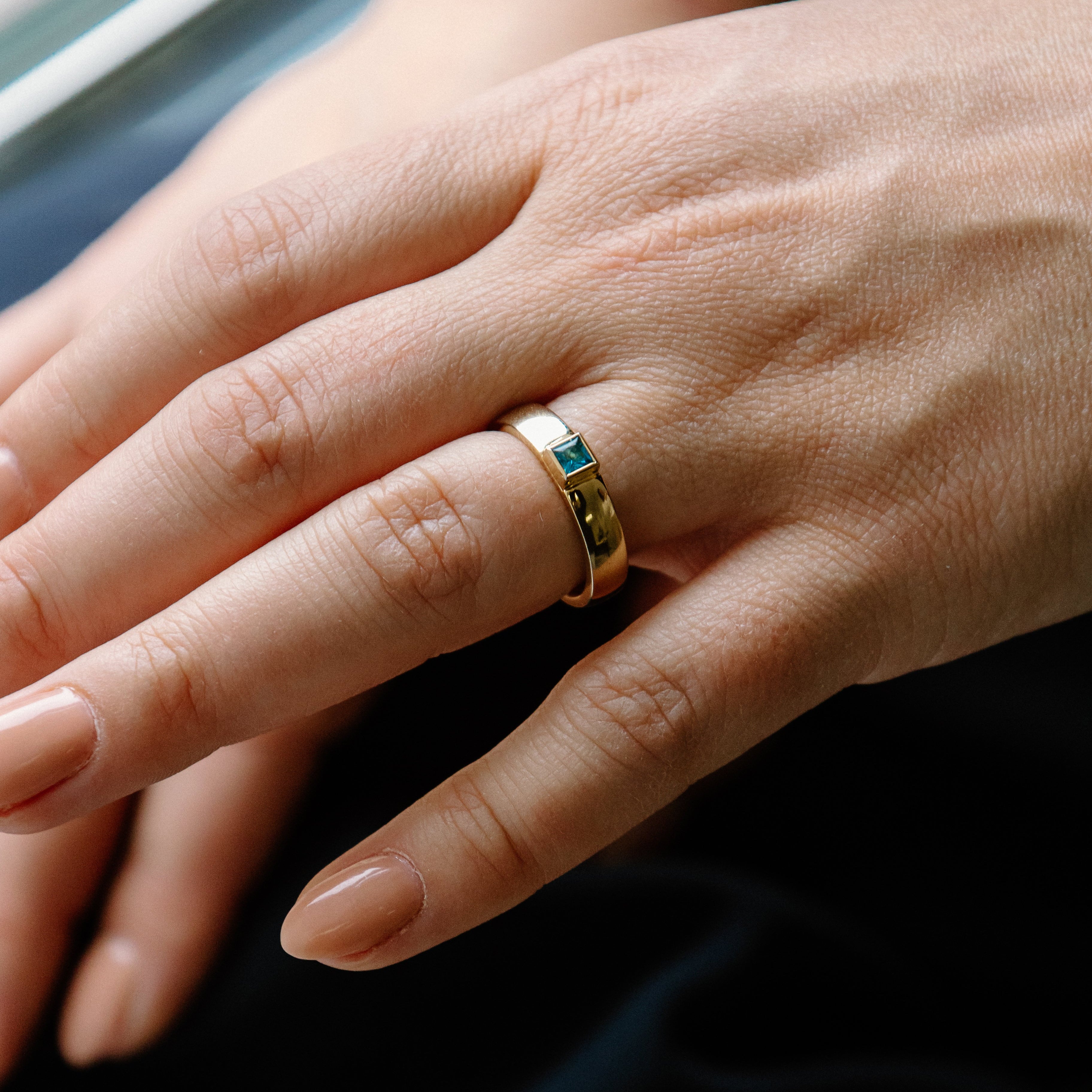 Bague Rosa (Topaze bleue)