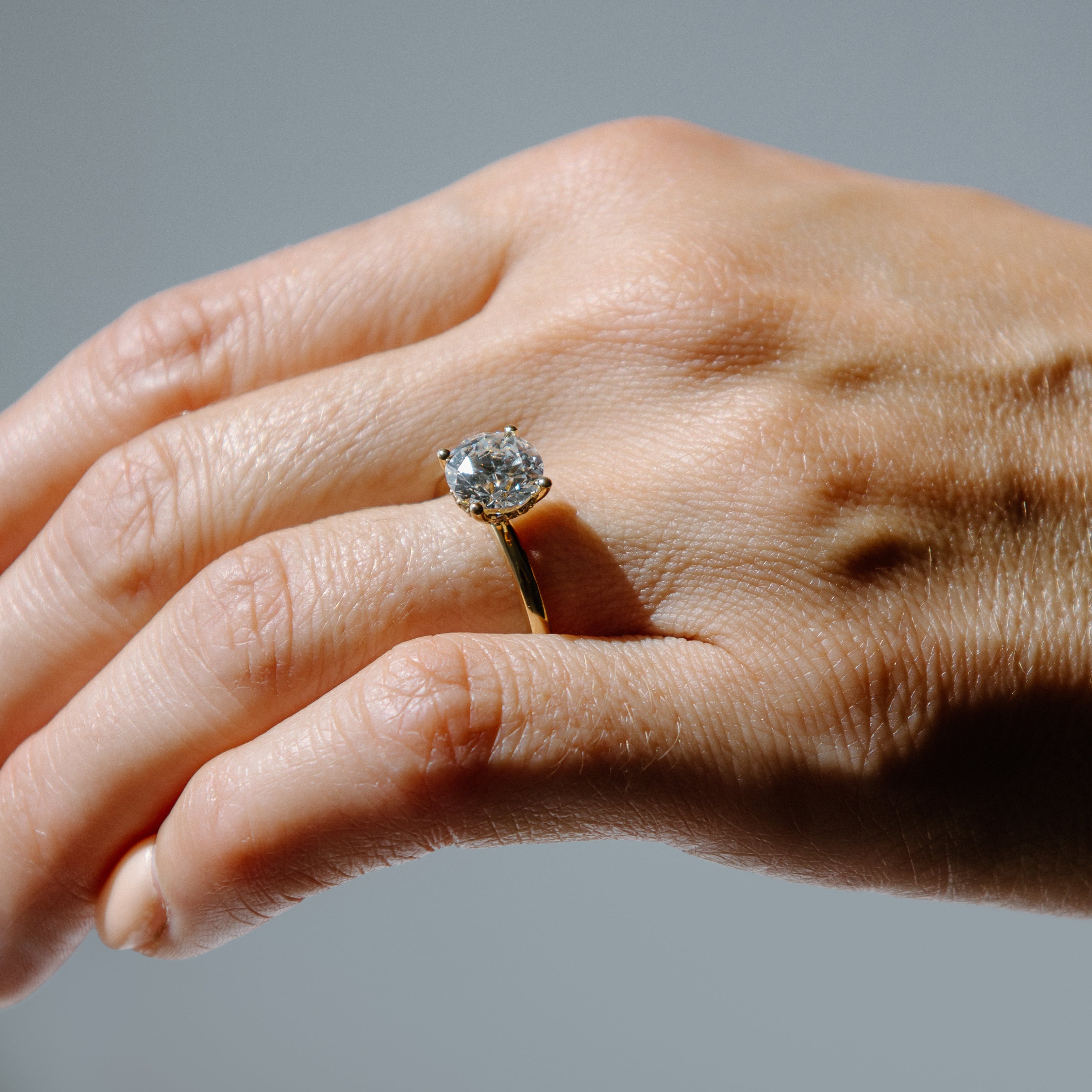 Bague Lucie - Diamant rond 2 carats