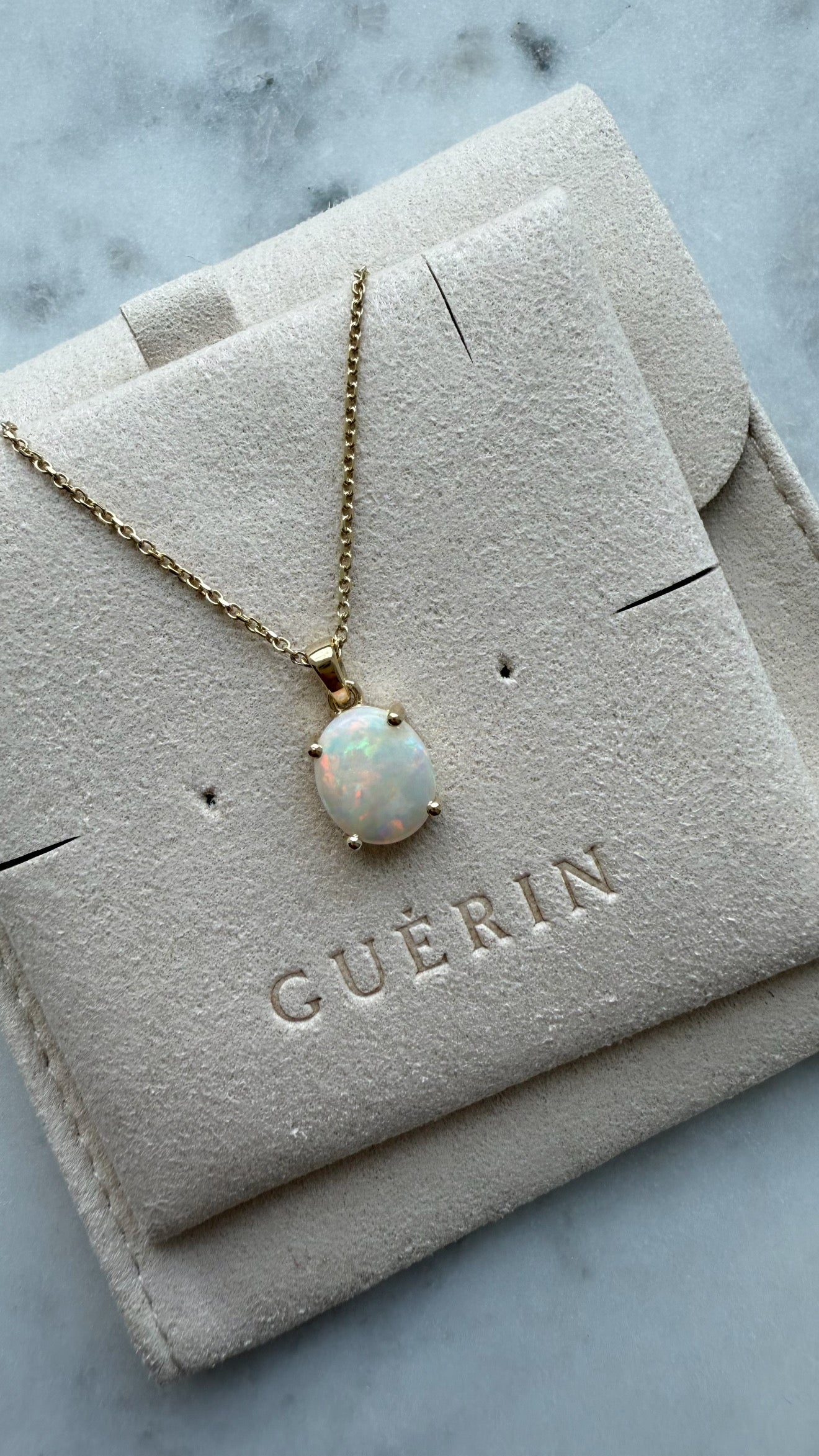 Pendentif opale - monture à 4 griffes