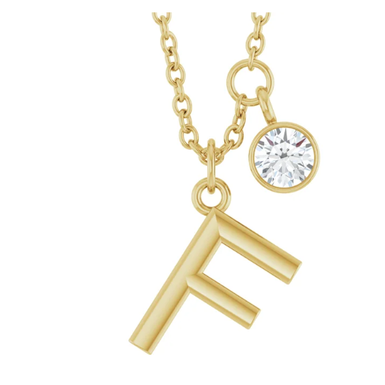 Collier initiale avec diamant
