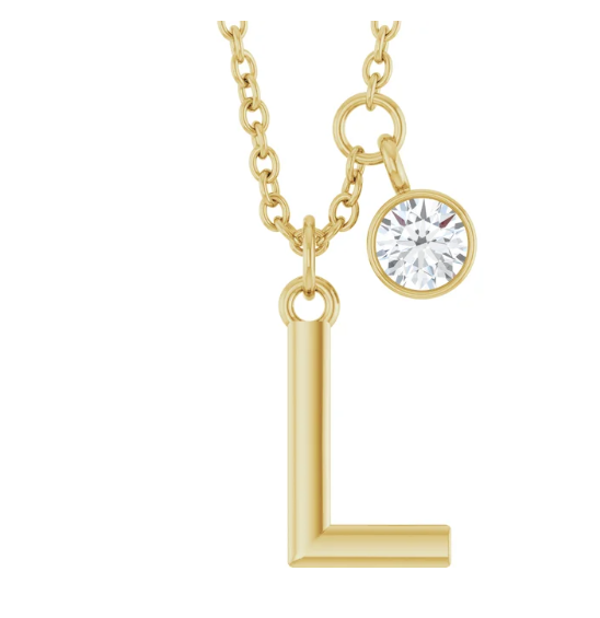Collier initiale avec diamant
