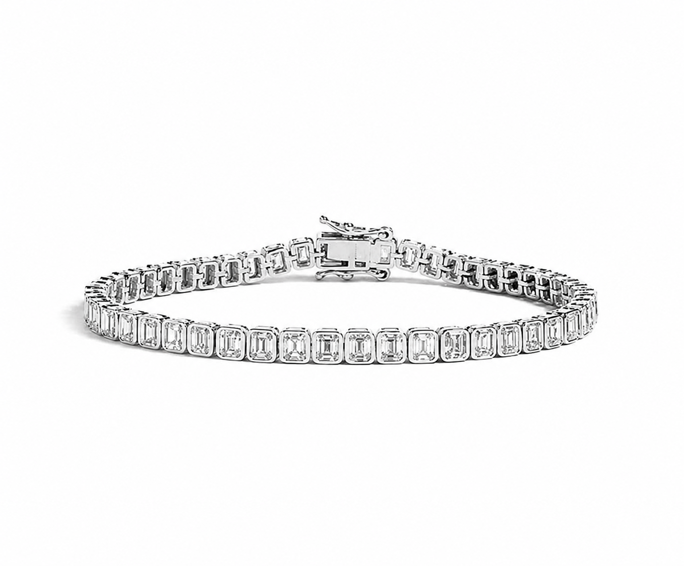 Bracelet tennis diamants taille émeraude – 11 ct total