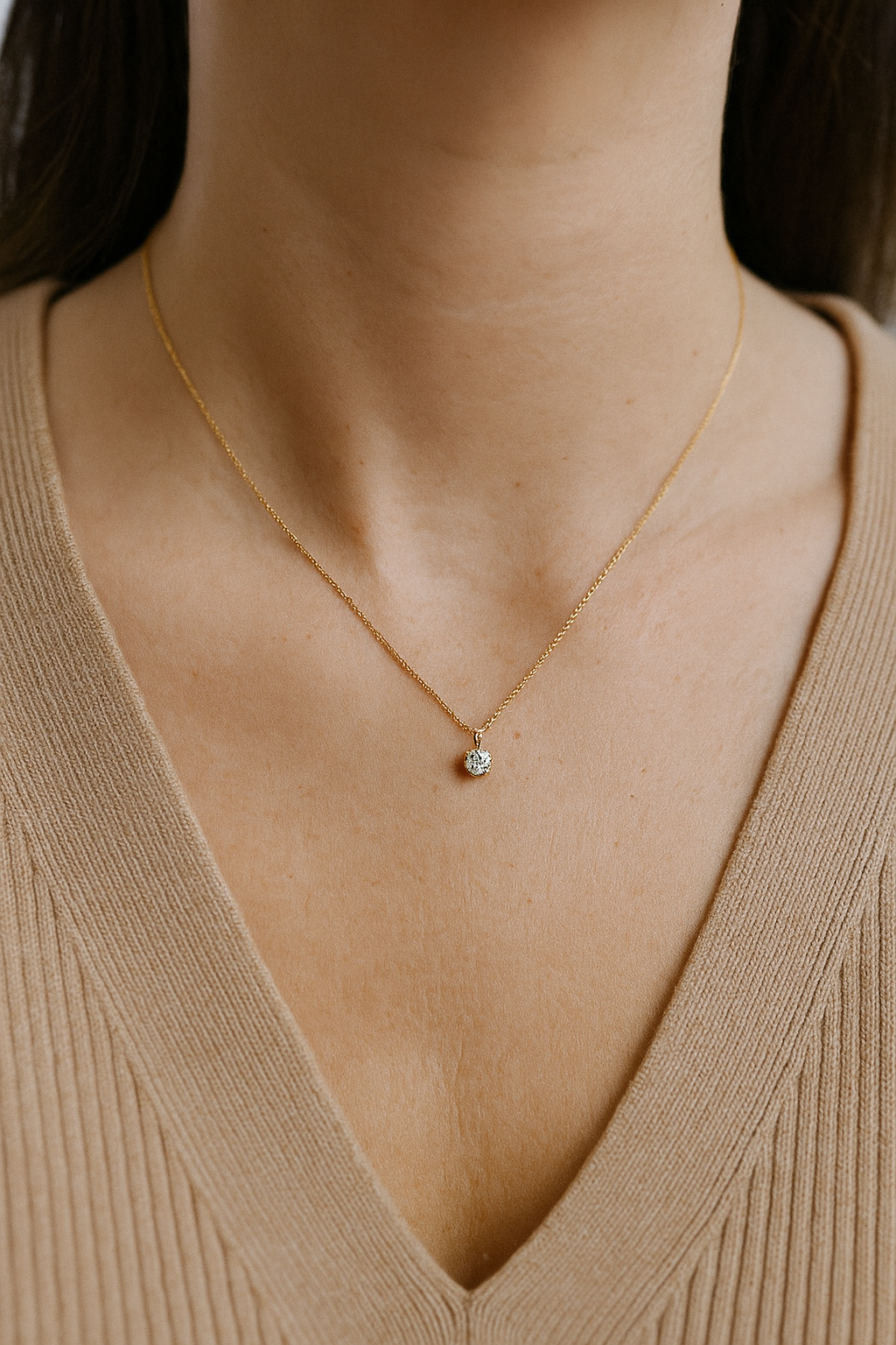 Pendentif à diamant solitaire 0.50ct