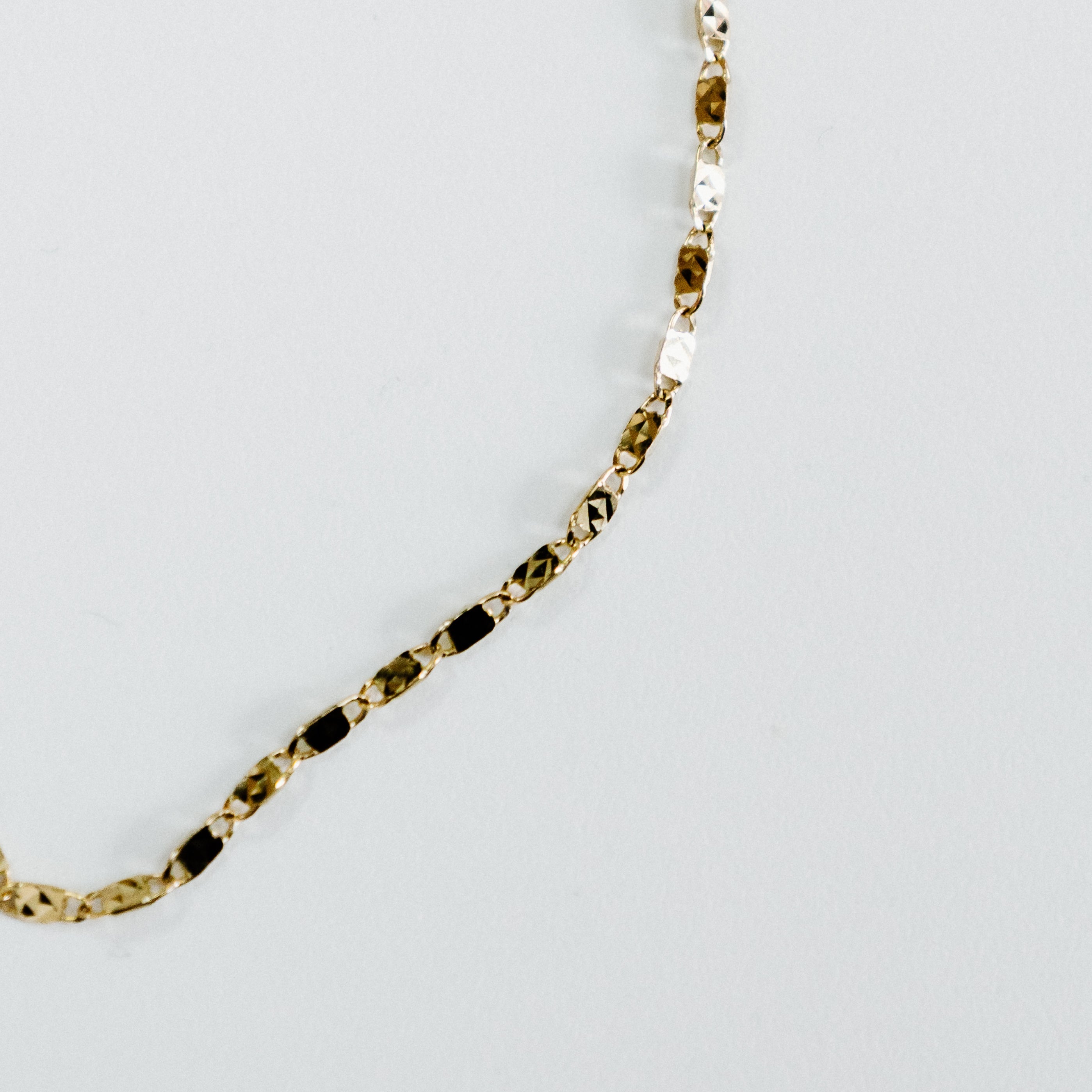 Chaîne de pied mailles coupe diamant